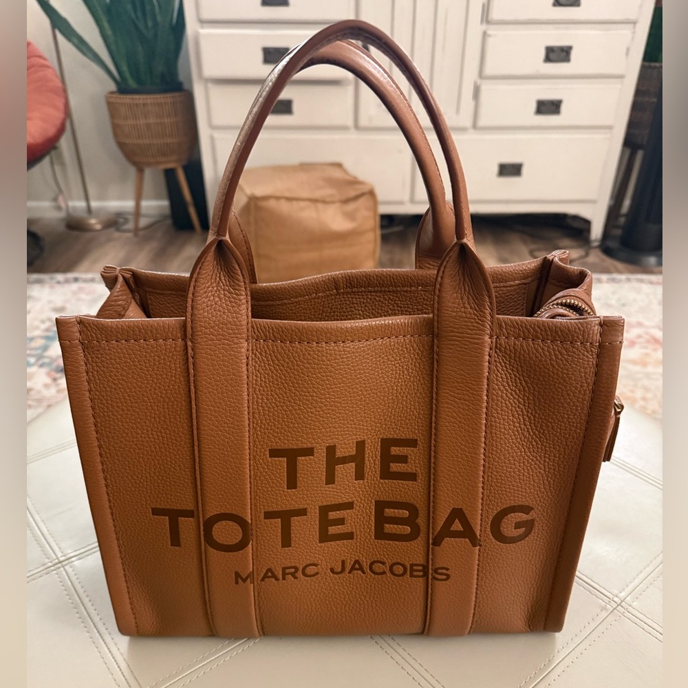 Marc Jacobs Medium brown Leather Tote Bag